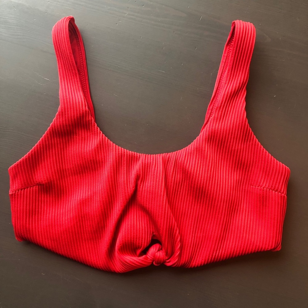 Ribbed Knot-Front Scoop Bikini Top